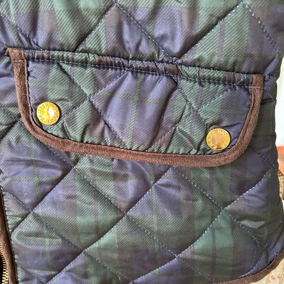 British Khaki Women's Quilted Vest - Dark Plaid - Picture 5 of 11